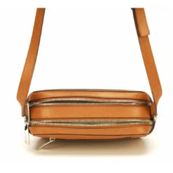 Porté Travers En Cuir - CARLA 7 Porté Travers En Cuir - CARLA -MenCorner Boutique arthur et aston sac bandouliere porte travers femme 3211509 4 1140x1140