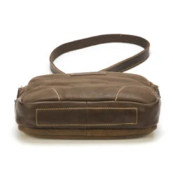 Besace Homme Arthur & Aston En Cuir Châtaigne Rectangle 10 Besace Homme Arthur & Aston En Cuir Châtaigne Rectangle -MenCorner Boutique besace en cuir vachette pleine fleur semi aniline chataigne 3351142 4 1140x1140