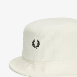 Fred Perry Chapeau Bob -MenCorner Boutique chapeau bob 3387702 2 1140x1140