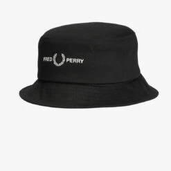 Fred Perry Chapeau En Sergé Avec Marque Graphique