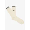 Fred Perry Chaussettes Blanches à Pointes -MenCorner Boutique chaussettes a pointes 3351836 4272152 1140x1140