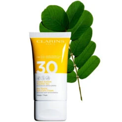 Clarins CREME SOLAIRE TOUCHER SEC SPF30 VISAGE 50ml -MenCorner Boutique creme solaire toucher sec spf30 visage moyenne spf 15 a 30 1079717 3 1140x1140