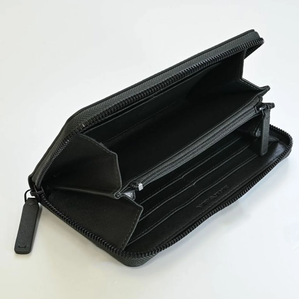 Emporio Armani Porte-Feuille - Zip Around Wallet 5 Emporio Armani Porte-Feuille - Zip Around Wallet – Image 3