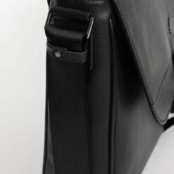 Gibecière 13'' & A4 Noir -MenCorner Boutique gibeciere 13 et a4 noir dh 189425 0100 4 1140x1140