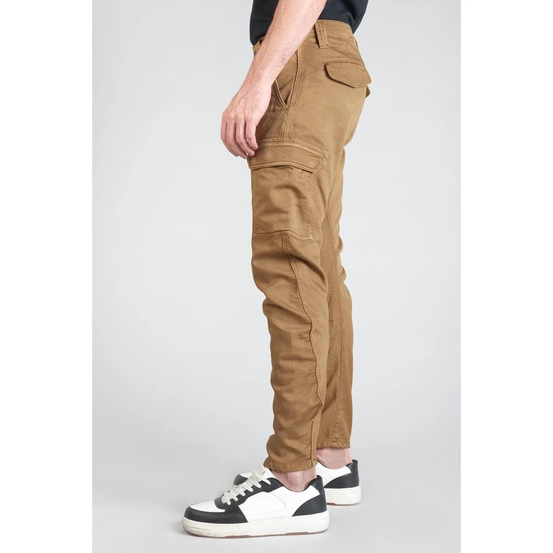 LE TEMPS DES CERISES Koge Army Jogg Tapered Arqué Camel 6 LE TEMPS DES CERISES Koge Army Jogg Tapered Arqué Camel – Image 4