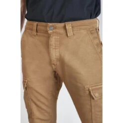 LE TEMPS DES CERISES Koge Army Jogg Tapered Arqué Camel 13 LE TEMPS DES CERISES Koge Army Jogg Tapered Arqué Camel -MenCorner Boutique pantalon carotte koge 3543662 7204774 74 1140x1140