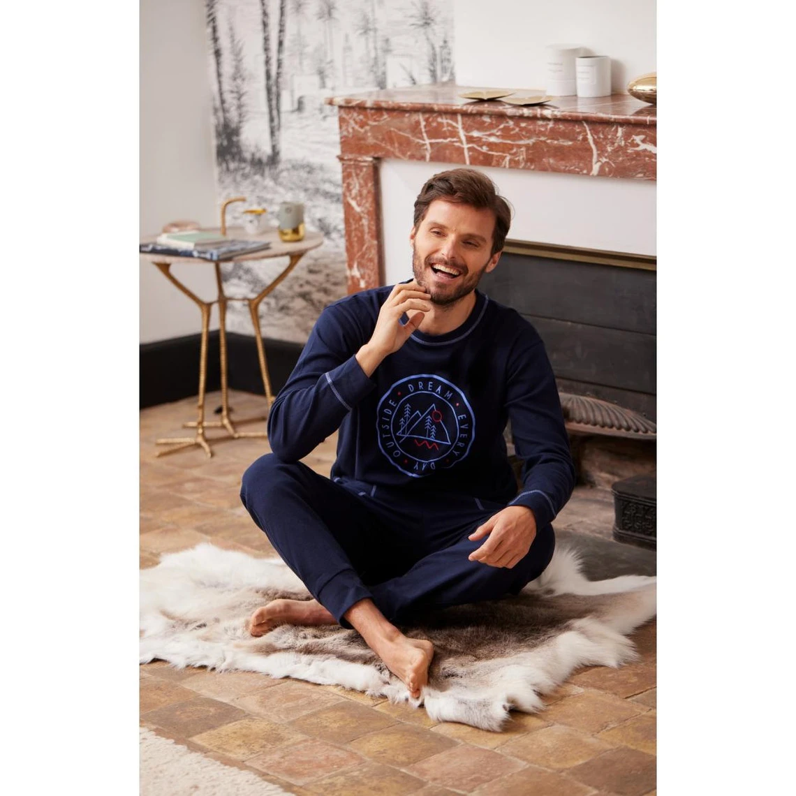 Pyjama Long Homme Bleu Marine Imprimé/ Bleu Marine 4 Pyjama Long Homme Bleu Marine Imprimé/ Bleu Marine – Image 2