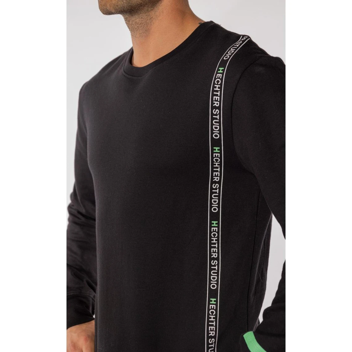 Pyjama Long Homme Noir Logoté 5 Pyjama Long Homme Noir Logoté – Image 3