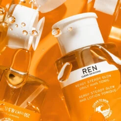 Ren Lotion Exfoliante Tonique Aux AHAs – Ready Steady Glow 250ml 10 Ren Lotion Exfoliante Tonique Aux AHAs – Ready Steady Glow 250ml -MenCorner Boutique ready steady aha lotion tonique 262071 2 1140x1140
