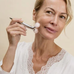 Roll On Double V Remodelant En Quartz Rose 13 Roll On Double V Remodelant En Quartz Rose -MenCorner Boutique roll on jade roll on double v remodelant en quartz rose 3256049 8 1140x1140