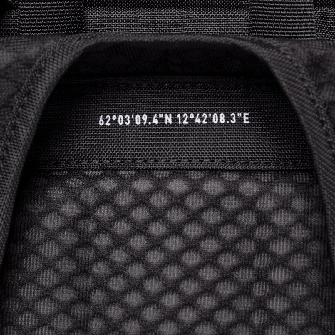 Sandqvist Sac à Dos CREEK HIKE - Noir 6 Sandqvist Sac à Dos CREEK HIKE - Noir – Image 4