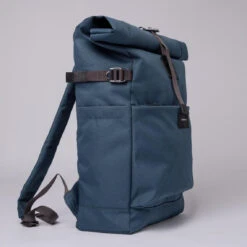 Sandqvist Sac à Dos ILON - Bleu Métal -MenCorner Boutique sac a dos ilon bleu metal 3474166 2 1140x1140