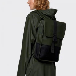 Rains Sac à Dos Imperméable - Buckle Backpack Mini Vert -MenCorner Boutique sac a dos impermeable buckle backpack mini vert 3308536 2 1140x1140