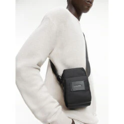 Sacoche Reporter Noire 9 Sacoche Reporter Noire -MenCorner Boutique sac reporter noir 3367456 4 1140x1140