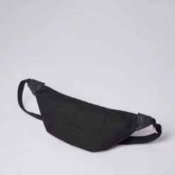 Sandqvist Sac Banane - Noir - ASTE -MenCorner Boutique sandqvist sac banane noir 3254801 3 1140x1140