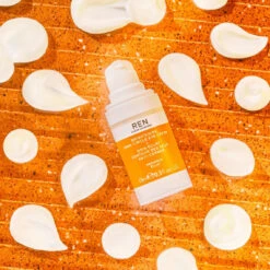 Ren Soin Illuminateur Anti Cernes Pour Le Contour Des Yeux 15ml -MenCorner Boutique soin clat contour des yeux anti cernes 3205604 3 1140x1140