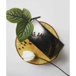 Une Amourette - Eau De Parfum 9 Une Amourette - Eau De Parfum -MenCorner Boutique une amourette eau de parfum 252571 4 1140x1140